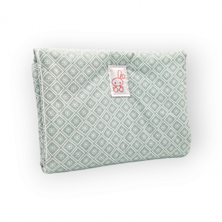 Cambiador de paseo acolchado estampado mosaico mint en petitmandarina.com