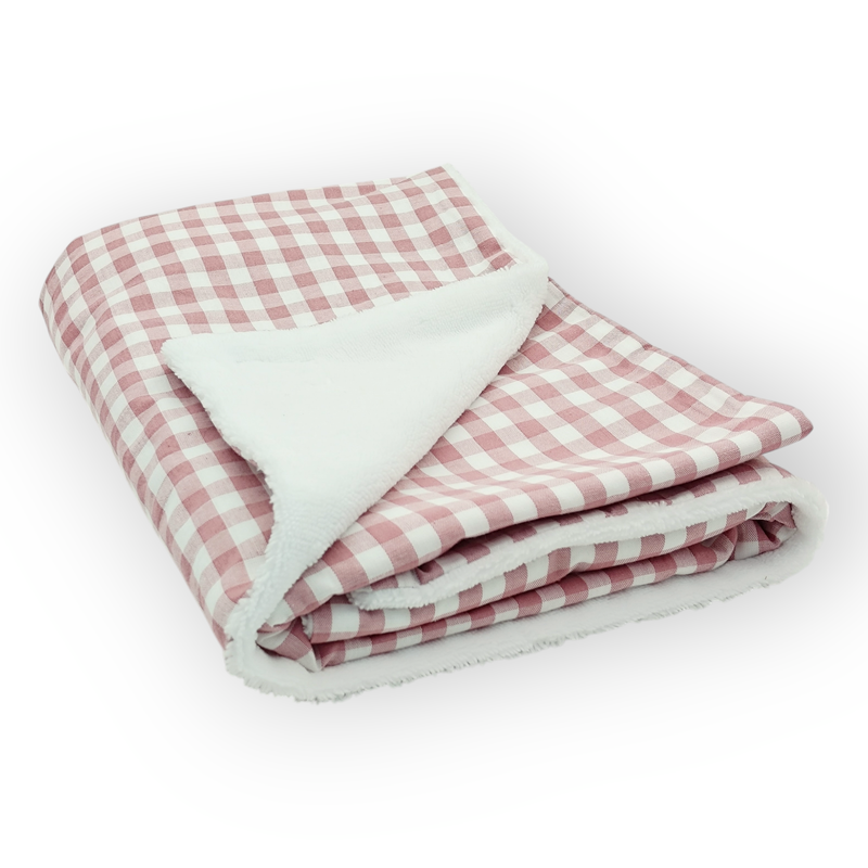 Manta arrullo para bebe estampado Vichy rose en petitmandarina.com