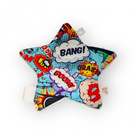 Estrella sensorial para bebé con estampado cómic en petitmandarina.com