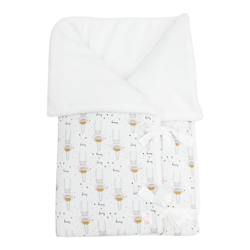 Saco para bebe convertible en manta estampado hada conejita en petitmandarina.com