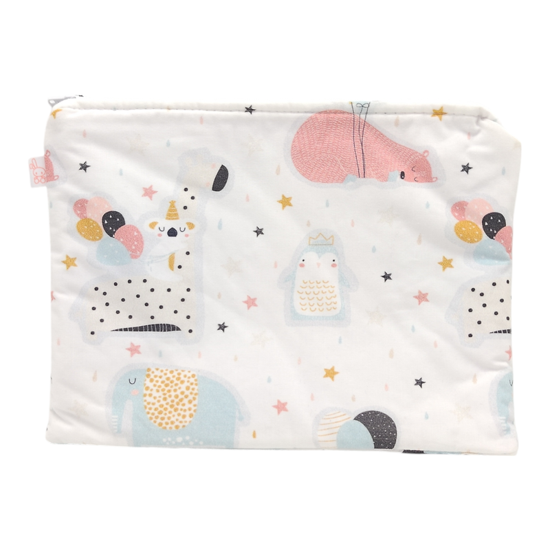 Neceser plano impermeable estampado fiesta pastel en petitmandarina.com